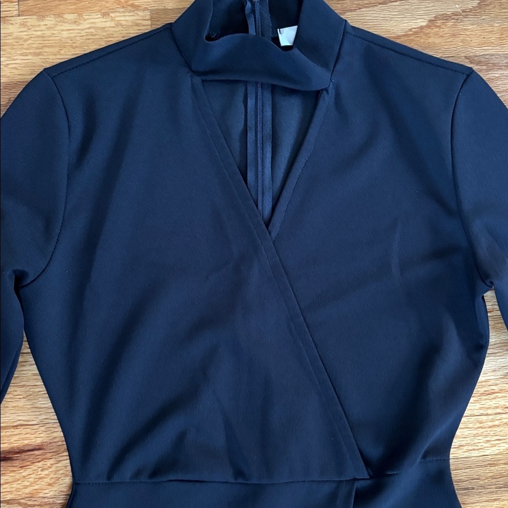 A3 Design Black Long Sleeve Dress Women’s Small Chic - Picture 2 of 5